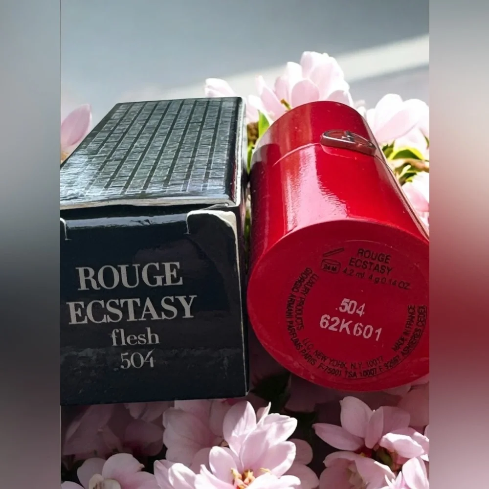 Giorgio Armani 504 Flesh Rouge Ecstasy Lipstick. NEW IN BOX.